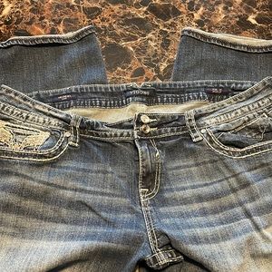 Vigoss Size 22 Capri